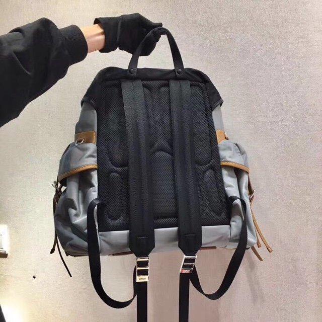 202205SS新作Pradaプラダメンズ リュックバックスーパーコピー