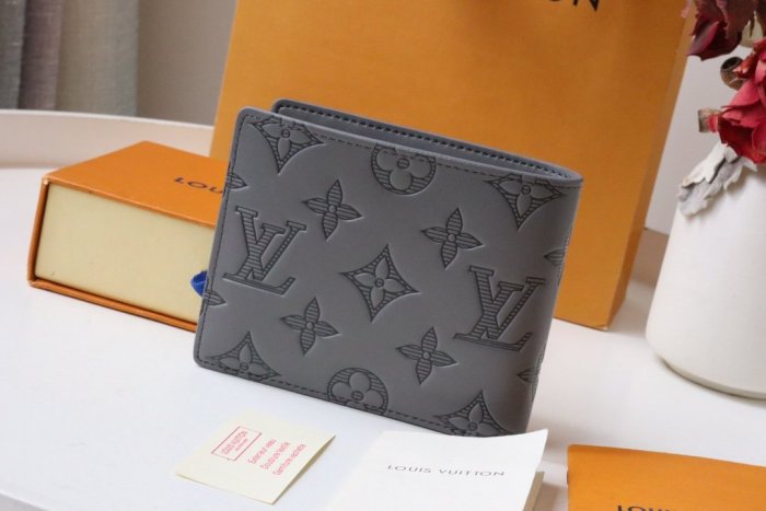202206SS新作Louis Vuitton ルイヴィトン短財布スーパーコピー