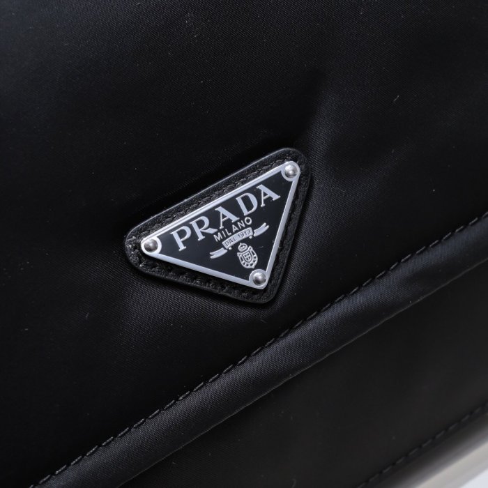 202206SS新作Pradaプラダメンズ ショルダーバックスーパーコピー