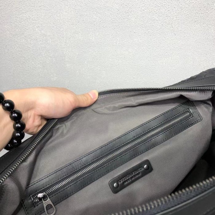 202206SS新作BottegaVeneta ボッテガヴェネタメンズ ハンドバックスーパーコピー