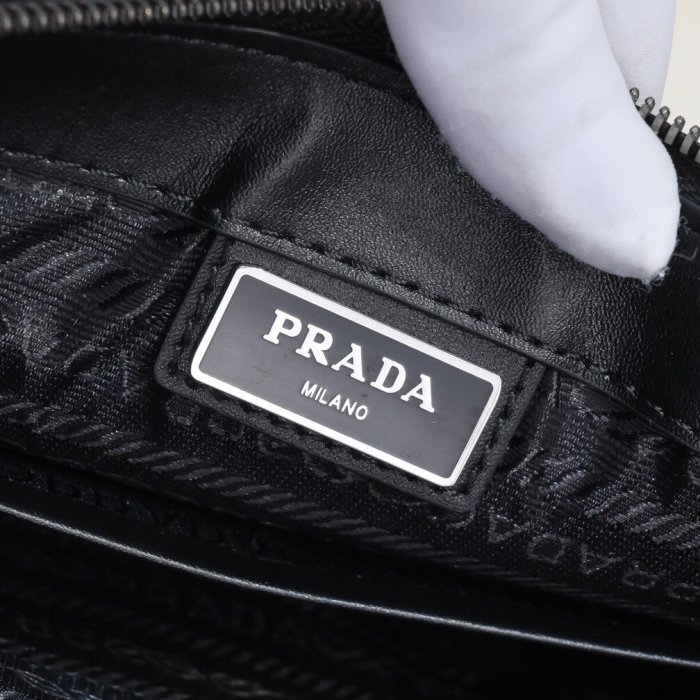 202206SS新作Pradaプラダメンズ ハンドバックスーパーコピー