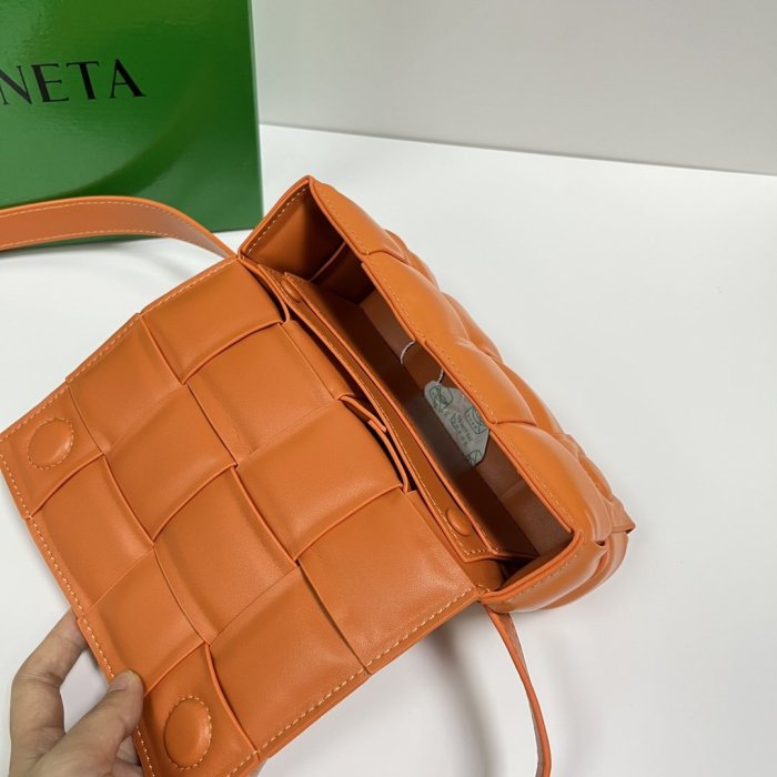 202206SS新作BottegaVeneta ボッテガヴェネタレディースショルダーバッグスーパーコピー