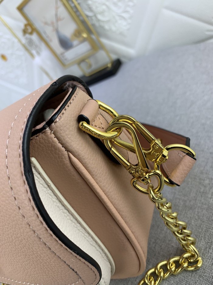 202206SS新作 Louis Vuitton ルイヴィトン レディース ショルダーバックスーパーコピー