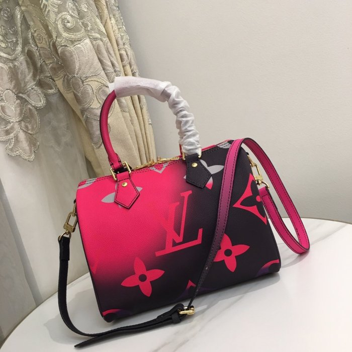 202206SS新作 Louis Vuitton ルイヴィトン レディース ショルダーバックスーパーコピー
