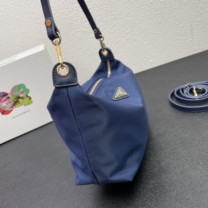 202206SS新作Pradaプラダレディース ショルダーバックスーパーコピー