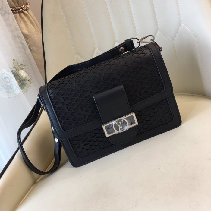202206SS新作 Louis Vuitton ルイヴィトン レディース ショルダーバックスーパーコピー