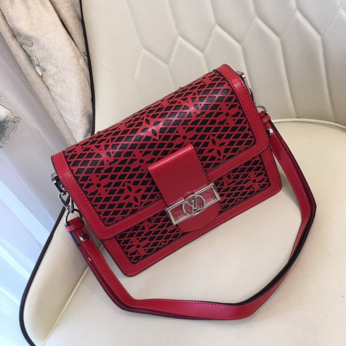 202206SS新作 Louis Vuitton ルイヴィトン レディース ショルダーバックスーパーコピー