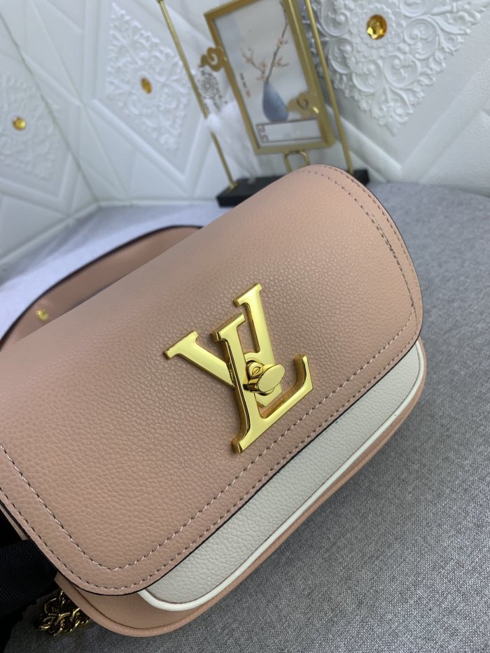 202206SS新作 Louis Vuitton ルイヴィトン レディース ショルダーバックスーパーコピー
