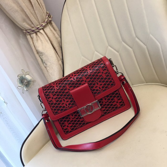 202206SS新作 Louis Vuitton ルイヴィトン レディース ショルダーバックスーパーコピー