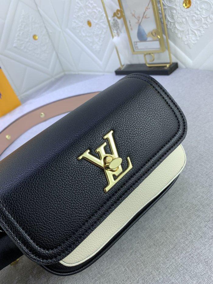 202206SS新作 Louis Vuitton ルイヴィトン レディース ショルダーバックスーパーコピー