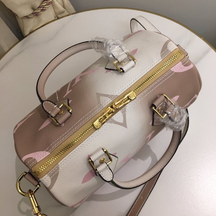 202206SS新作 Louis Vuitton ルイヴィトン レディース ショルダーバックスーパーコピー