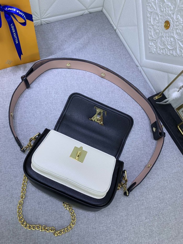 202206SS新作 Louis Vuitton ルイヴィトン レディース ショルダーバックスーパーコピー