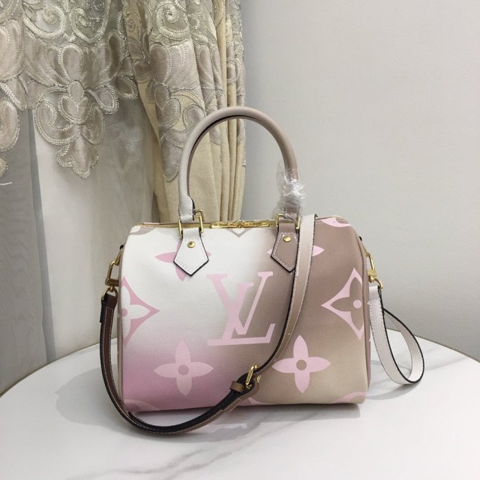 202206SS新作 Louis Vuitton ルイヴィトン レディース ショルダーバックスーパーコピー