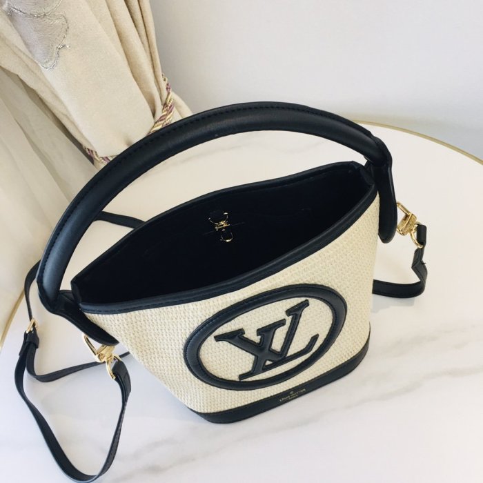 202206SS新作 Louis Vuitton ルイヴィトン レディース ショルダーバックスーパーコピー