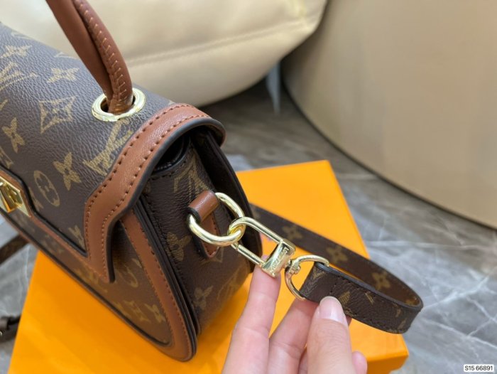 202207SSLouis Vuitton ルイヴィトン レディース ショルダーバックスーパーコピー