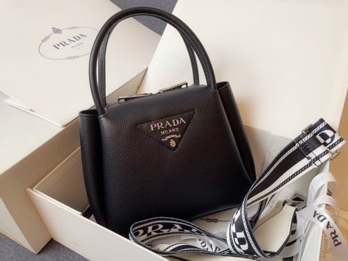 202207Pradaプラダ レディース ショルダーバックスーパーコピー