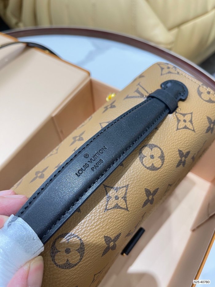 202207SSLouis Vuitton ルイヴィトン レディース ショルダーバックスーパーコピー
