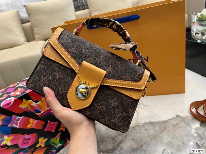 202207SSLouis Vuitton ルイヴィトン レディース ショルダーバックスーパーコピー