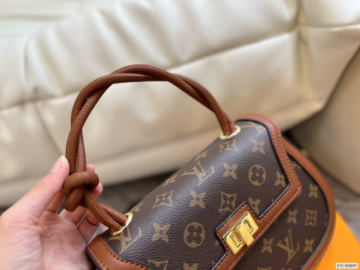 202207SSLouis Vuitton ルイヴィトン レディース ショルダーバックスーパーコピー