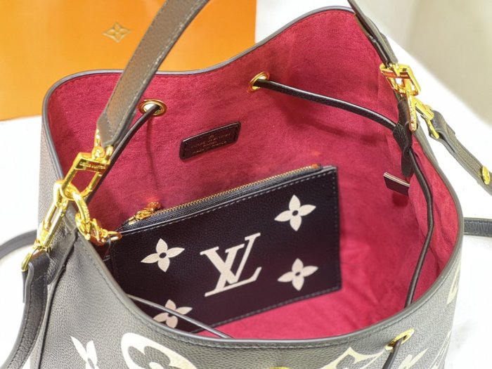 202207SSLouis Vuitton ルイヴィトン レディース ショルダーバックスーパーコピー