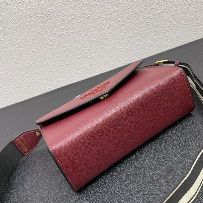 202207SS新作Pradaプラダ レディース ショルダーバックスーパーコピー