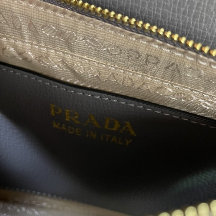 202207SS新作Pradaプラダ レディース ショルダーバックスーパーコピー