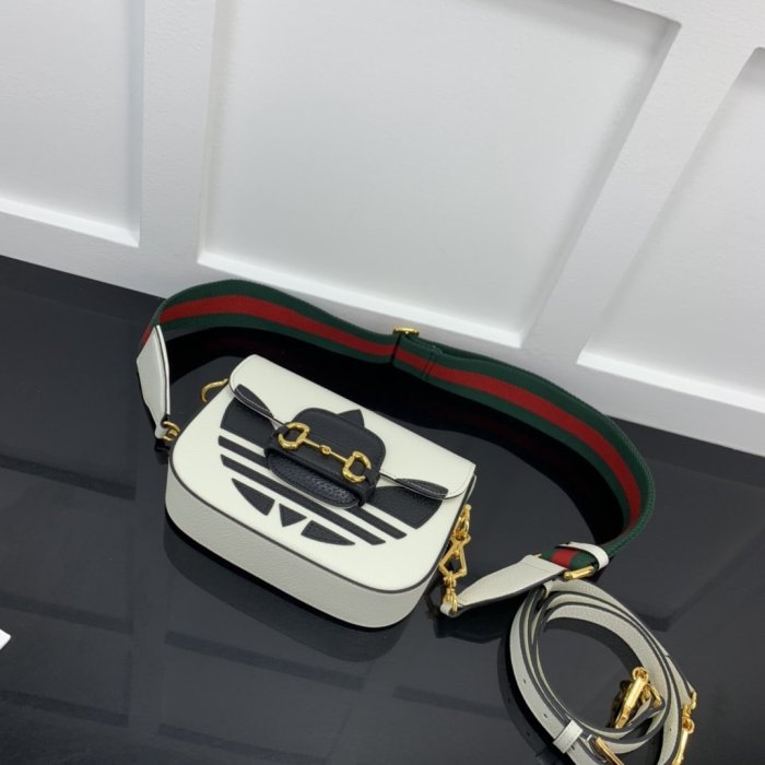 202207SS新作Gucciグッチレディース ショルダーバックスーパーコピー