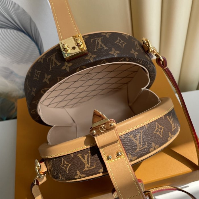 202207SS新作Louis Vuitton ルイヴィトン レディース ショルダーバックスーパーコピー
