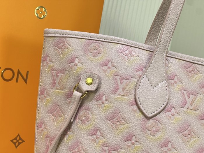 202207SS新作Louis Vuitton ルイヴィトン レディース ショルダーバックスーパーコピー