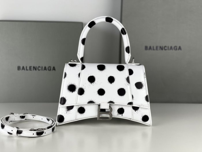 202207SS新作Balenciaga バレンシアガレディース ショルダーバックスーパーコピー