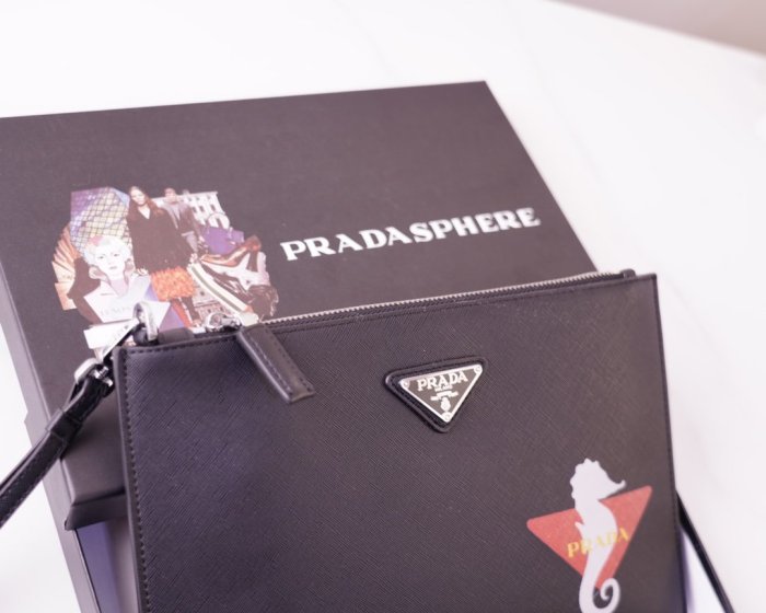 202207SS新作Pradaプラダメンズ ハンドバックスーパーコピー