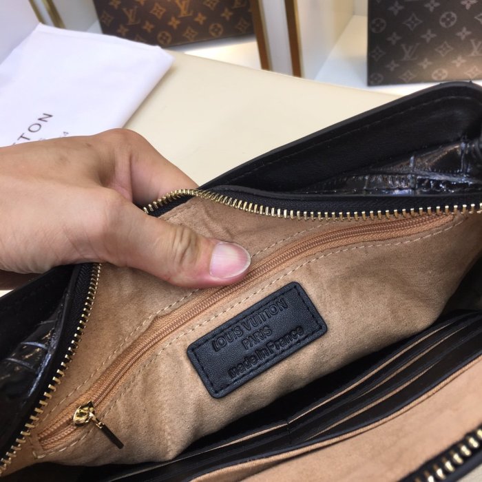 202207SS新作Louis Vuitton ルイヴィトン レディース ショルダーバックスーパーコピー