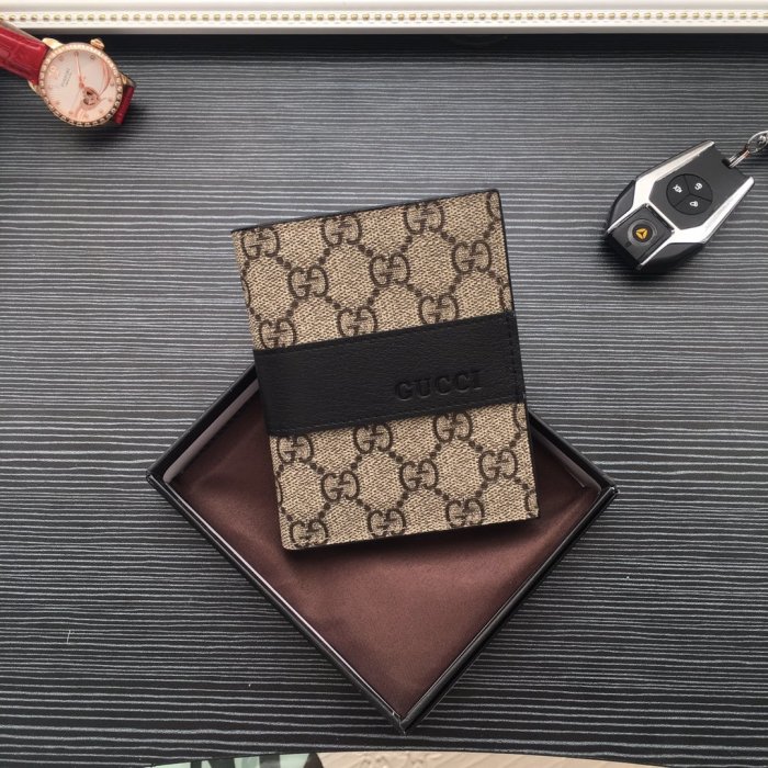 202207SS新作Gucciグッチ 短財布スーパーコピー
