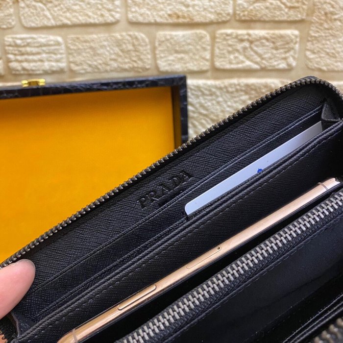 202207SS新作Prada プラダ長財布スーパーコピー