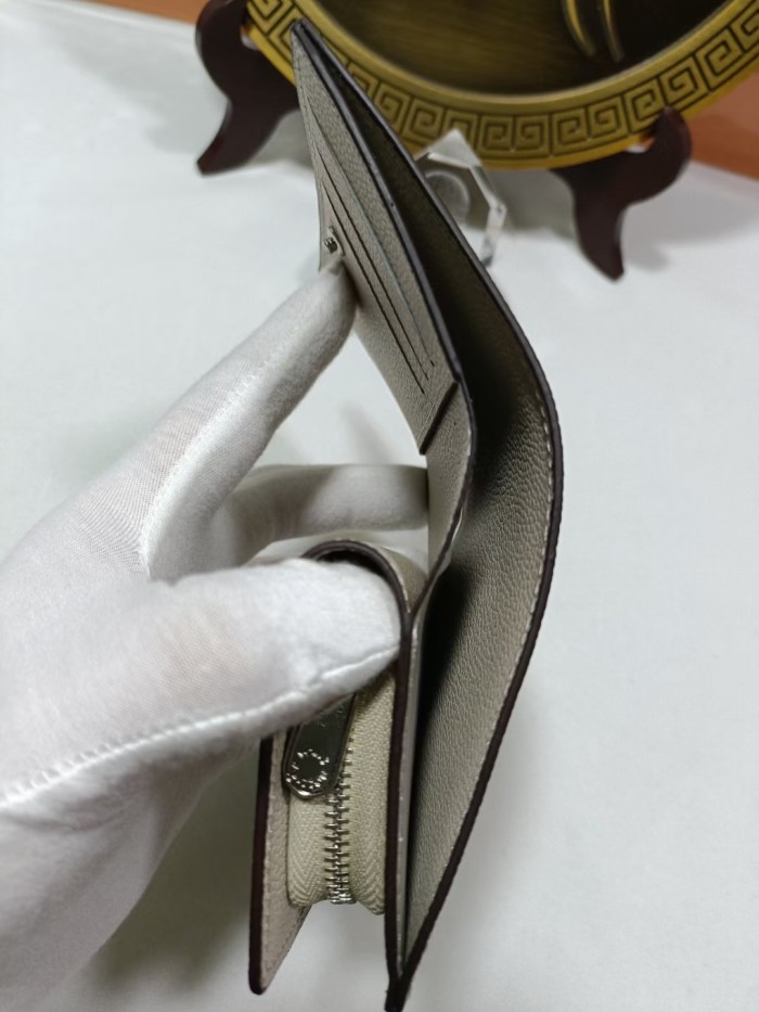 202207SS Louisvuittonルイヴィトン 短財布スーパーコピー