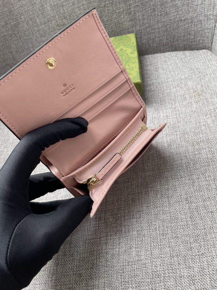 202207SS新作Gucciグッチ 短財布スーパーコピー