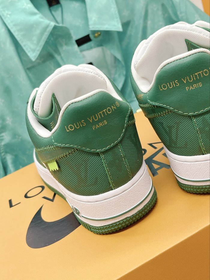 202208最新Louis Vuitton スニーカーメンズ と レディース ルイヴィトン シューズ靴 スーパーコピー