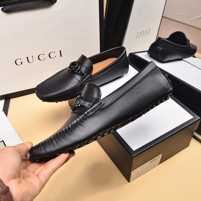 202208SS最新Gucciスニーカーメンズ グッチ シューズ靴 スーパーコピー