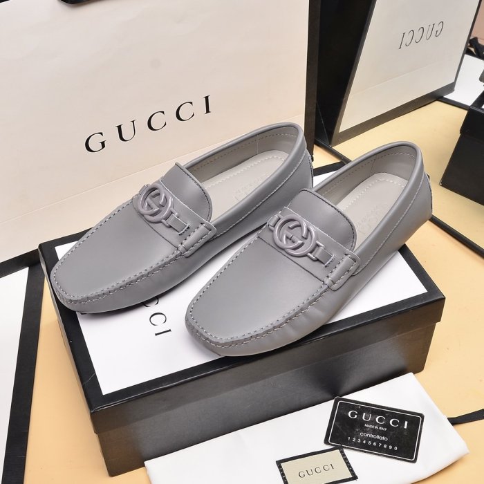 202208SS最新Gucciスニーカーメンズ グッチ シューズ靴 スーパーコピー