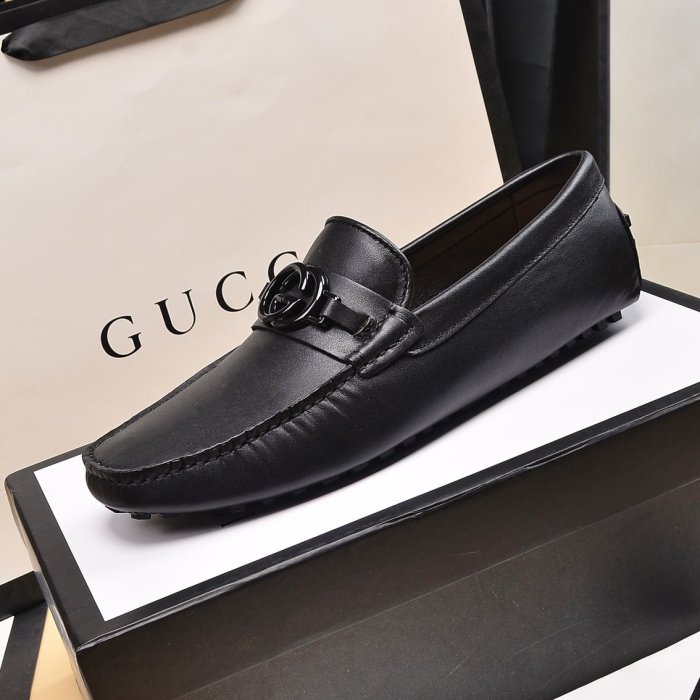 202208SS最新Gucciスニーカーメンズ グッチ シューズ靴 スーパーコピー