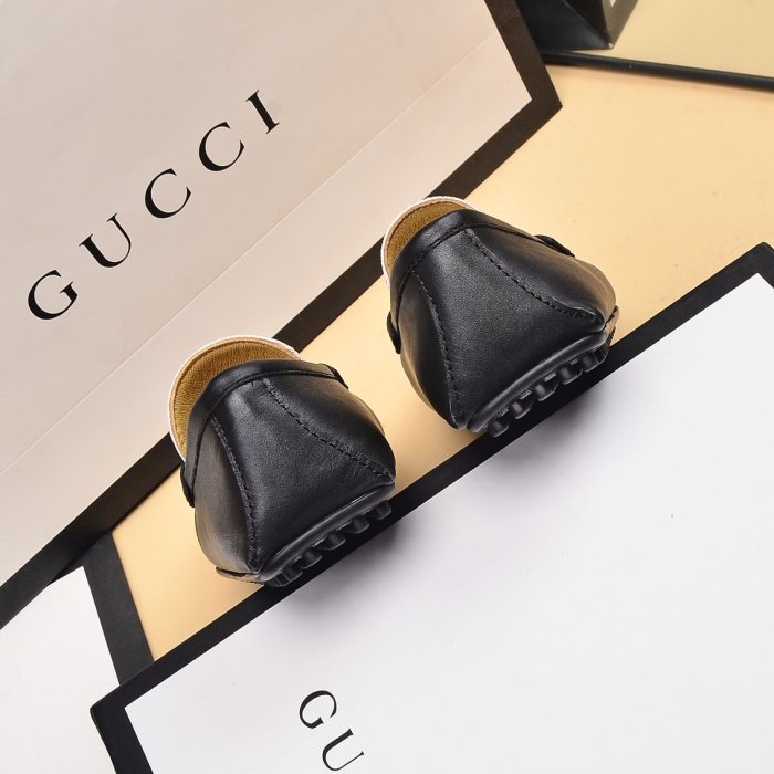 202208SS最新Gucciスニーカーメンズ グッチ シューズ靴 スーパーコピー