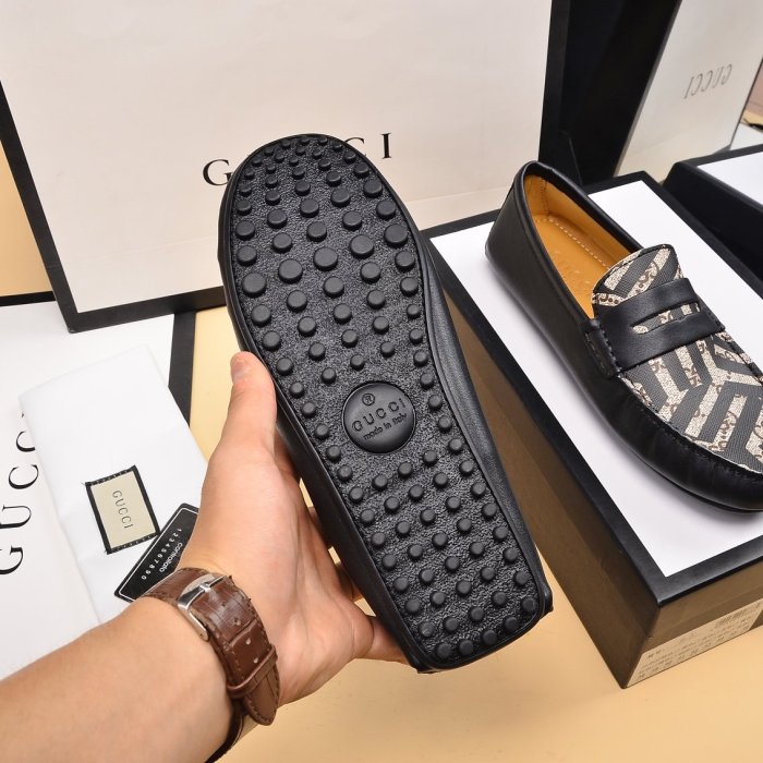 202208SS最新Gucciスニーカーメンズ グッチ シューズ靴 スーパーコピー