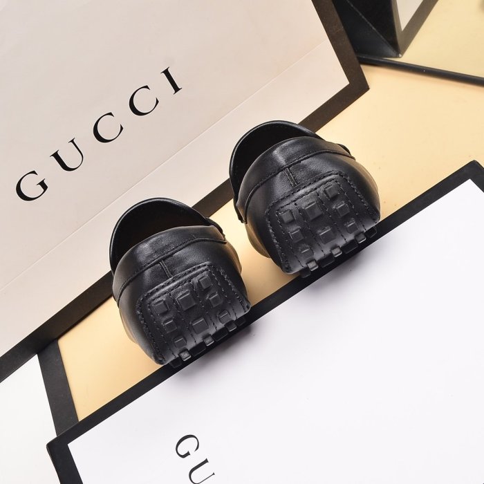202208SS最新Gucciスニーカーメンズ グッチ シューズ靴 スーパーコピー