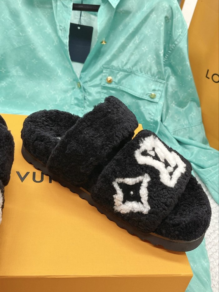 202208最新Louis Vuitton サンダル レディース ルイヴィトン シューズ靴 スーパーコピー