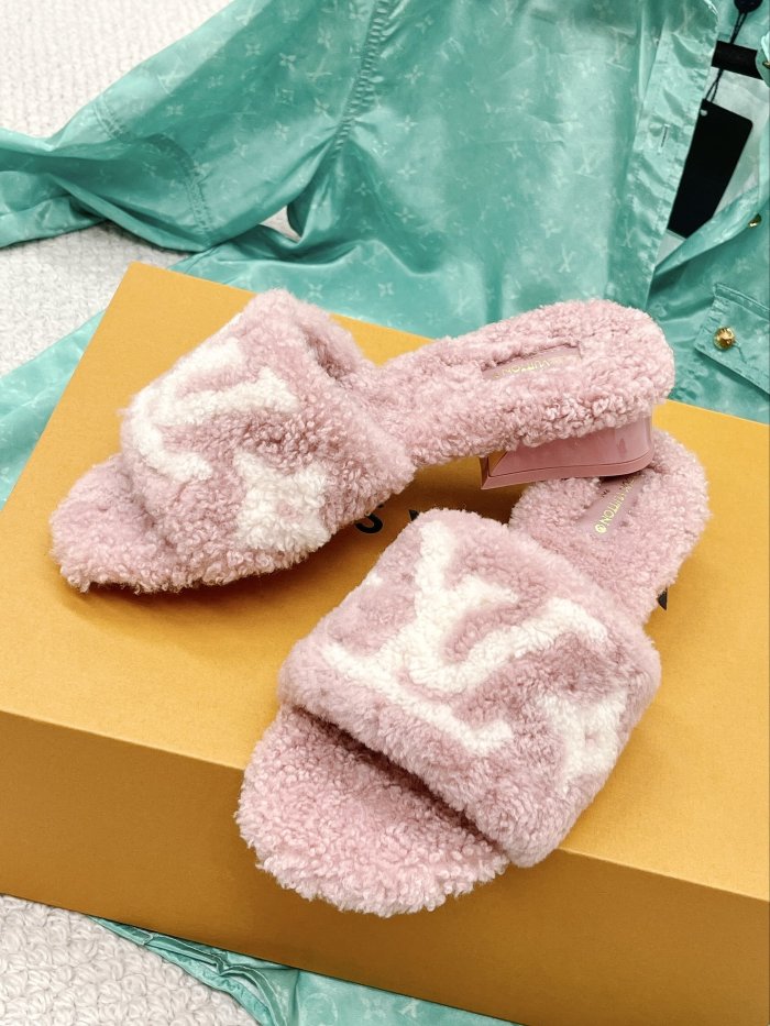 202208最新Louis Vuitton サンダル レディース ルイヴィトン シューズ靴 スーパーコピー