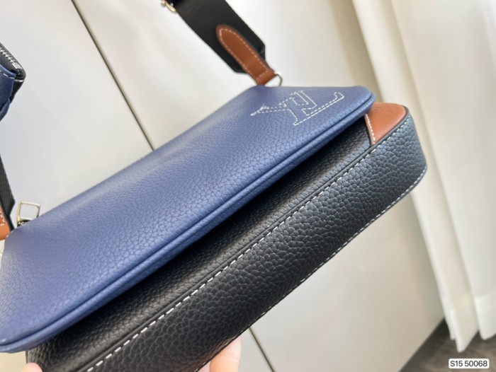 202209SS新作 Louis Vuitton ルイヴィトンショルダーバックスーパーコピー