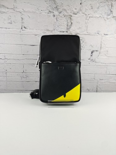 202209SS新作Fendi フェンディ メンズ ショルダーバックスーパーコピー