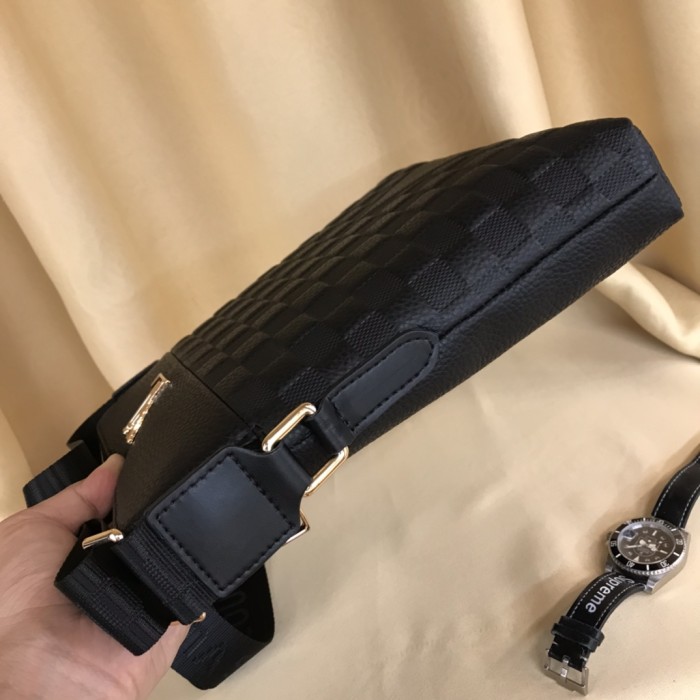 202209SS新作 Louis Vuitton ルイヴィトン メンズ ショルダーバッグスーパーコピー