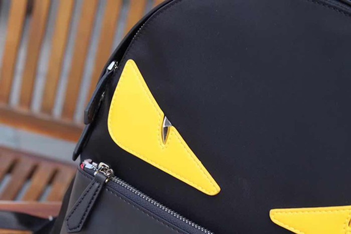 202209SS新作Fendi フェンディ メンズ リュックバックスーパーコピー