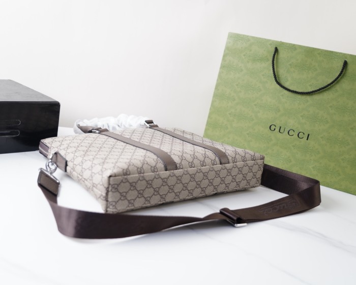 202209SS新作Gucciグッチメンズ ハンドバックスーパーコピー